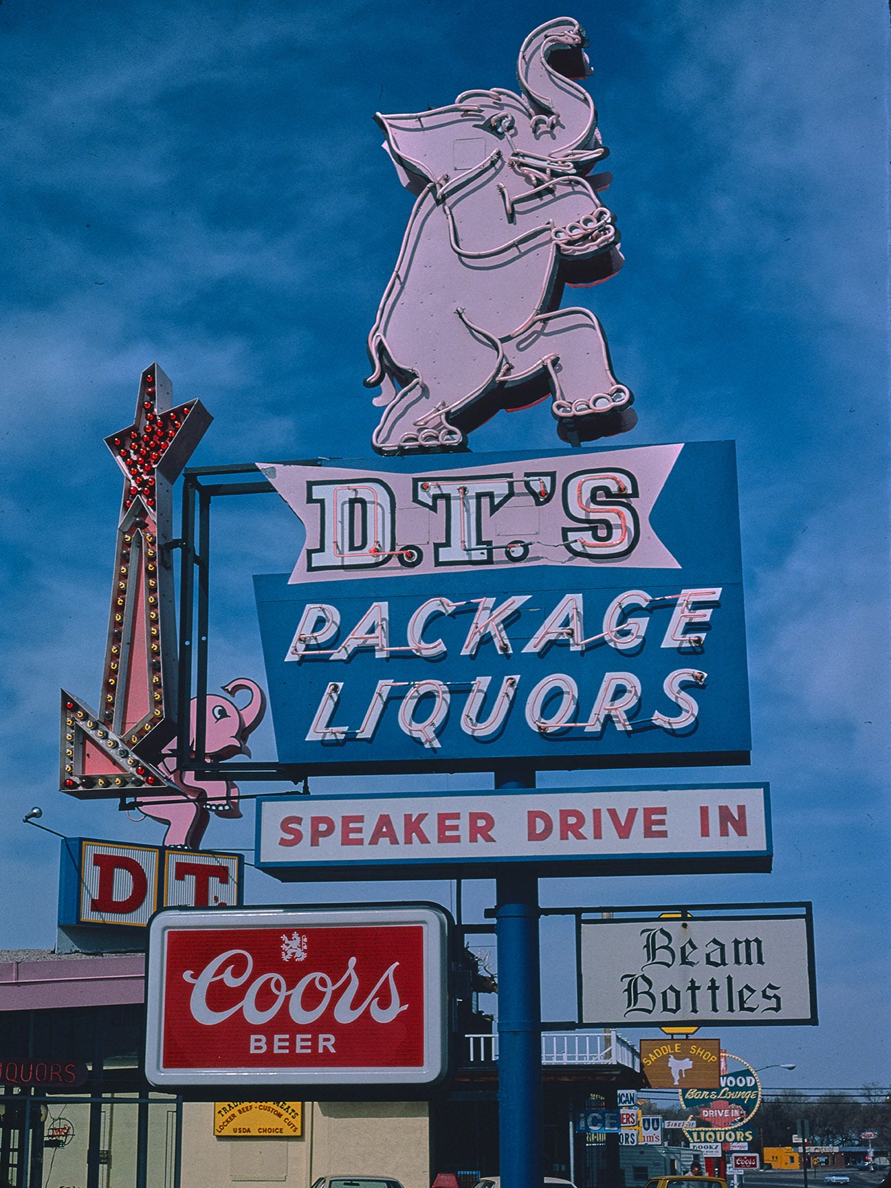 D.T's Package Liquors